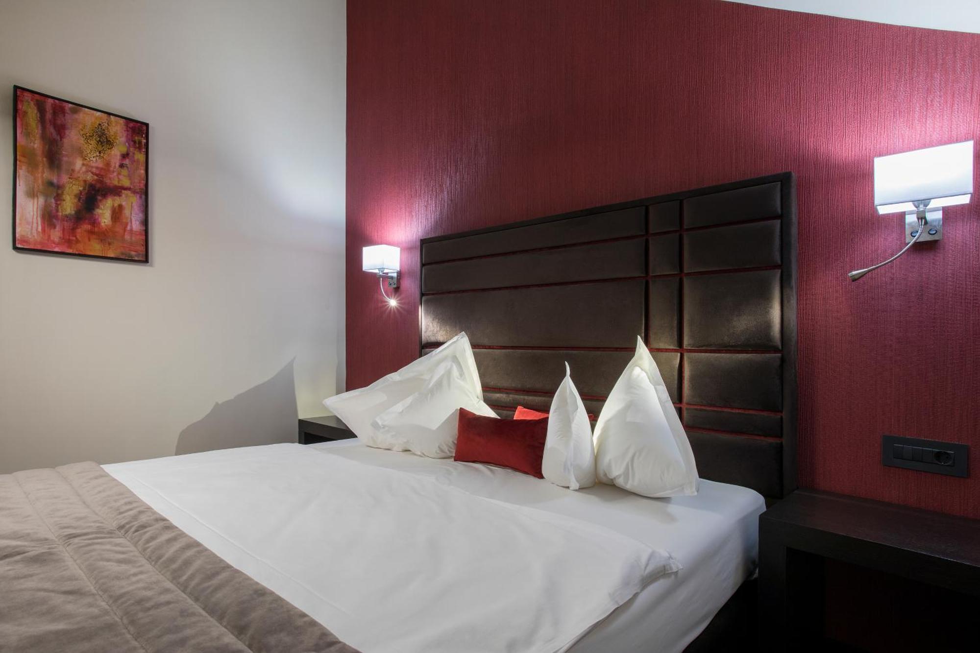 The Fifth Floor By Old Town Hotel Timişoara Buitenkant foto